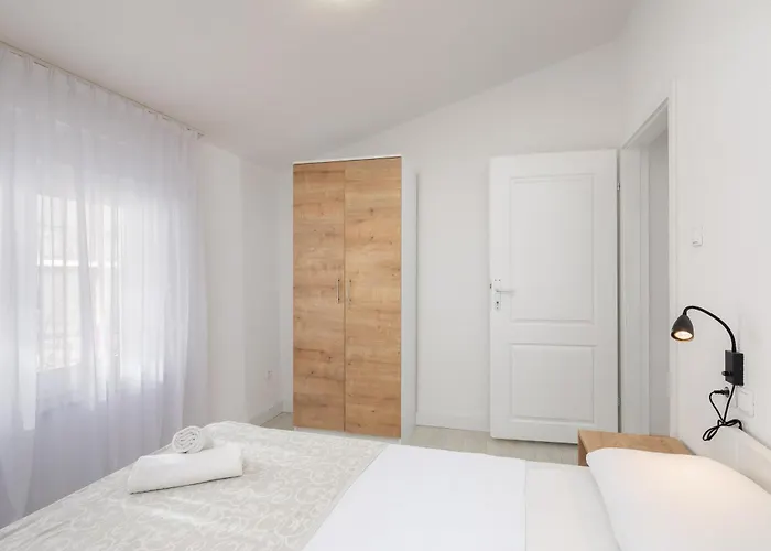 Knez Apartman
