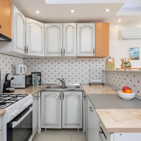 Knez Apartman Makarska