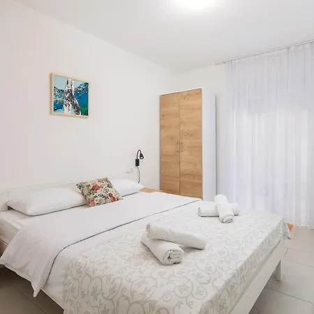 Knez Apartman
