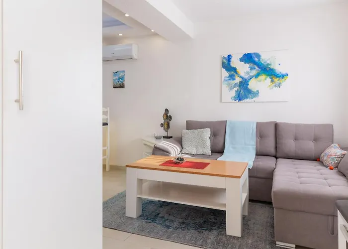 Knez Apartment Makarska